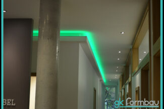 Lichtvoute RGB Zahnarzt Praxis Zug & Skrubel