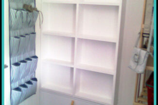 Einbauregal über Heizkreisverteiler