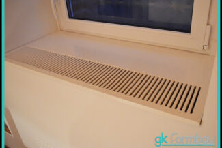 Fensterbrett aus MDF mit Lüftungsschlitzen für Heizkörper