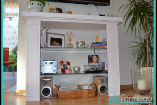 TV Unterschrank im Kamindesign